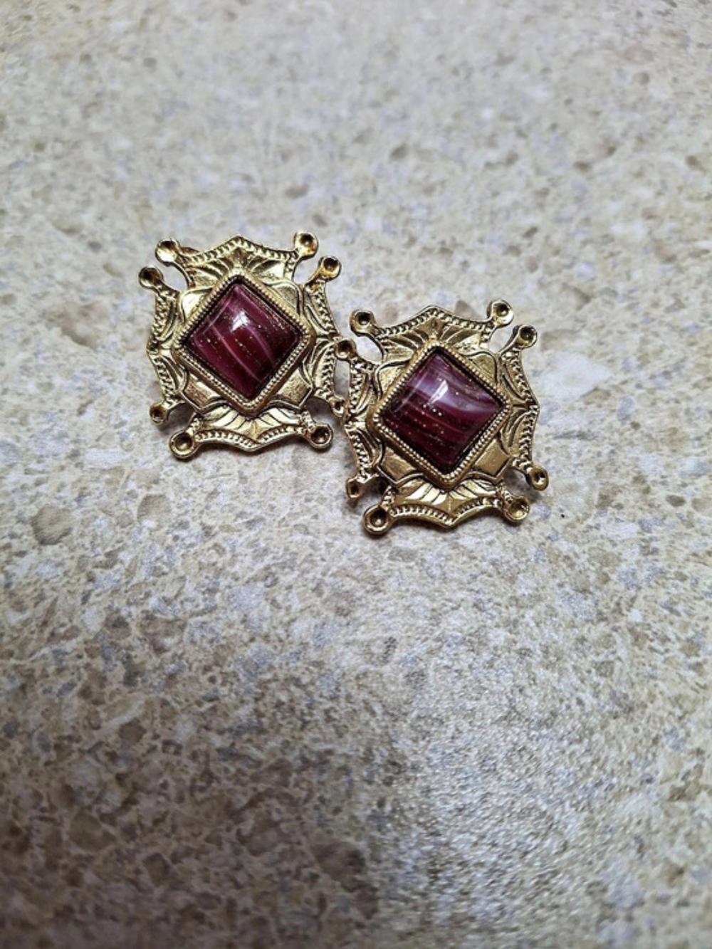 Vintage 1928 Jewelry Maroon Glass Cabochon Gold Tone Victorian Clip-On Earrings